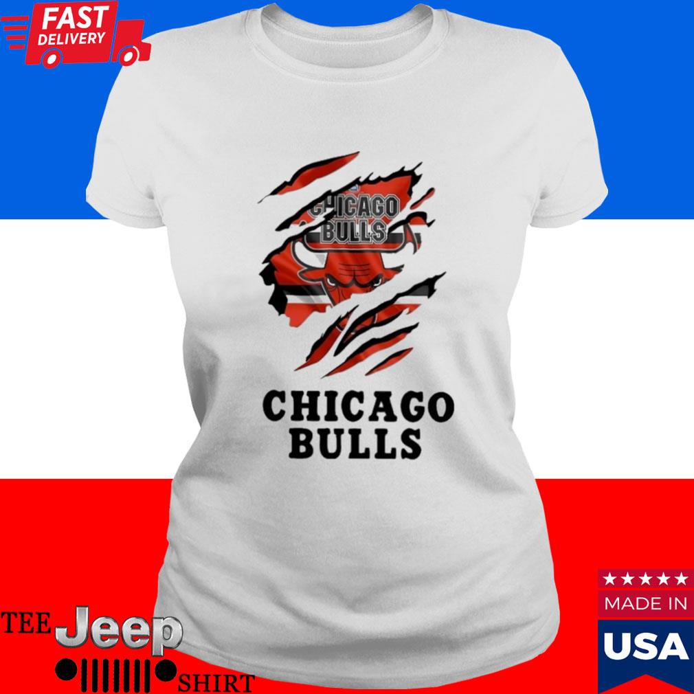 Authentic jersey featuring iconic team logo chicago bulls T-shirt