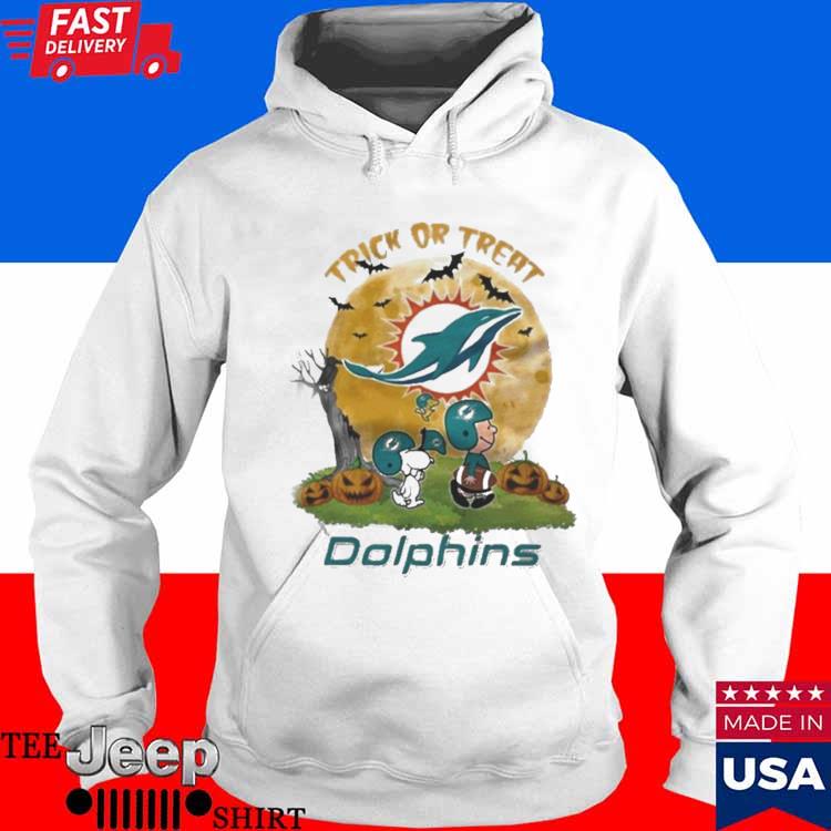 Official snoopy Trick Or Treat Halloween Miami Dolphins Logo Shirt